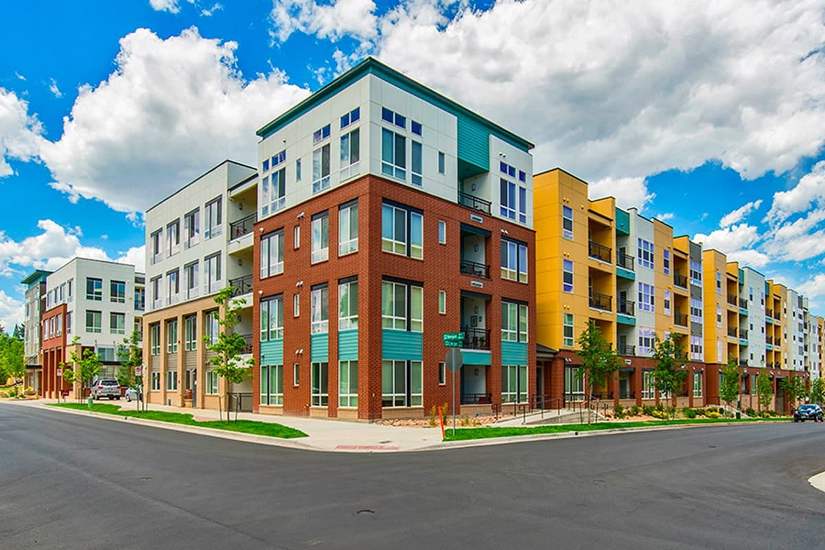 Bell Partners Acquires Apartment Community in Denver Metro Area – Bell Cherry Hills