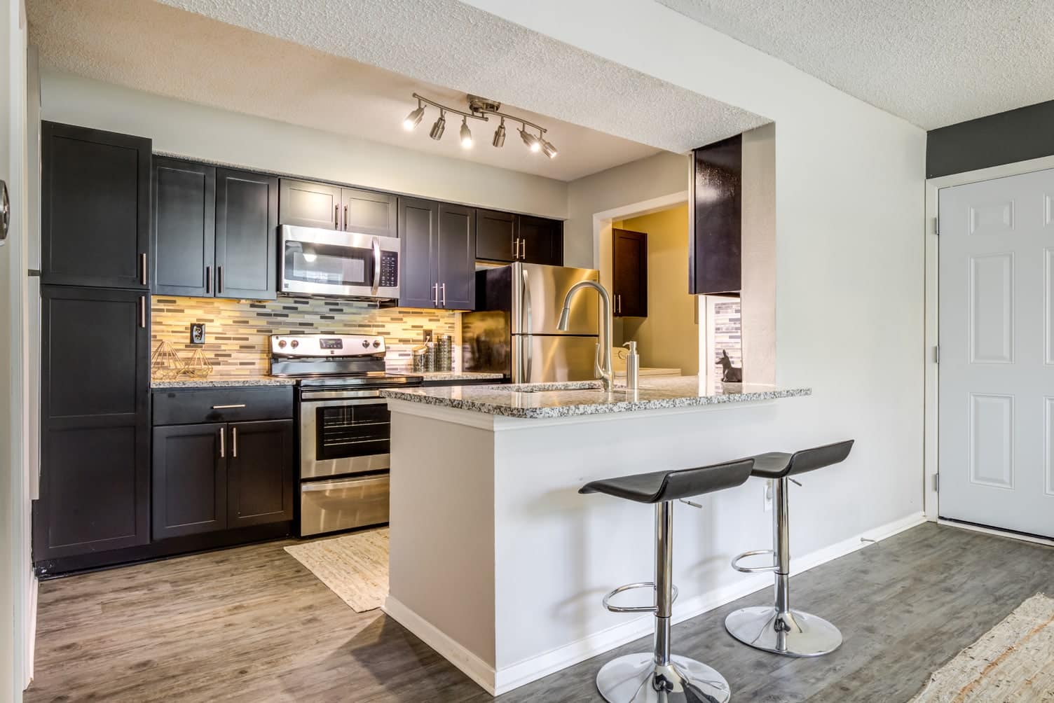 AnsonattheLakes HighRes ModelKitchen 1 August2019