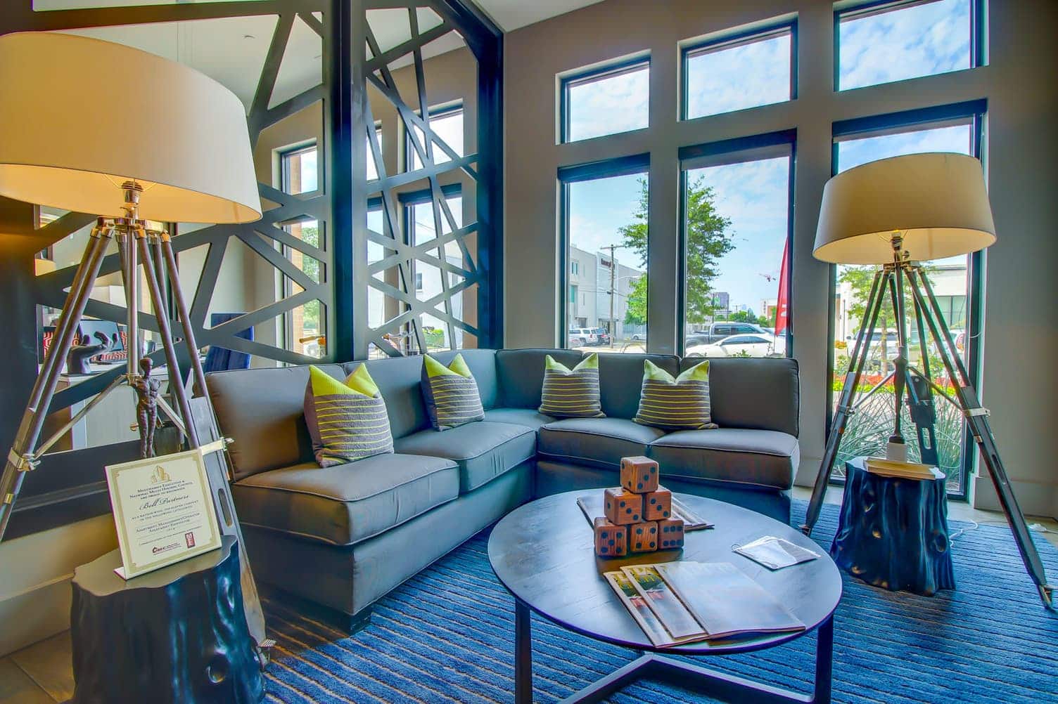 BellKnoxDistrict LeasingOffice 8 HighRes