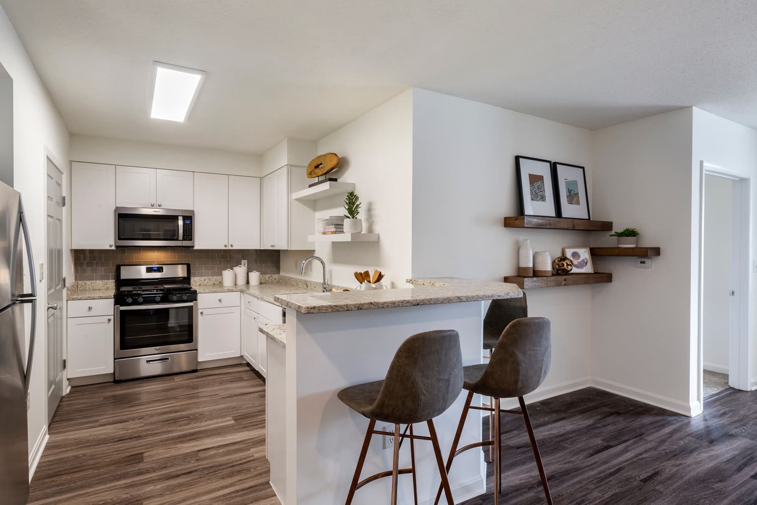 BellNorthShore FurnishedUnit 6 HighRes March2020