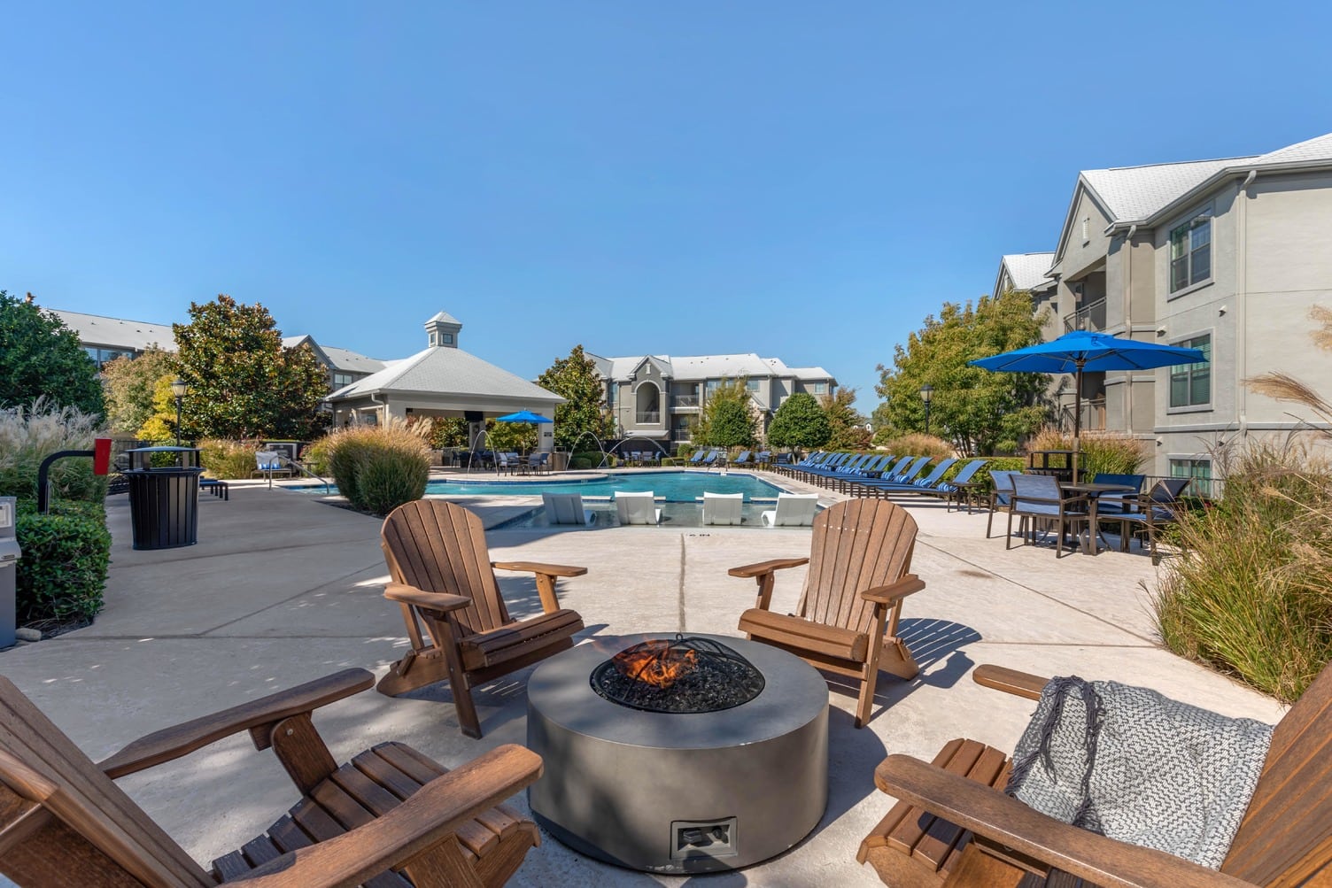 BellStonebriar Firepit 1 Nov2019 HighRes