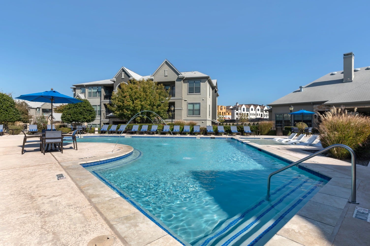 BellStonebriar Pool 2 Nov2019 HighRes