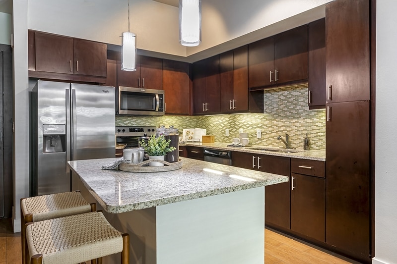 Bell Lighthouse Point Furnished Unit (5) August2020 x675[1]