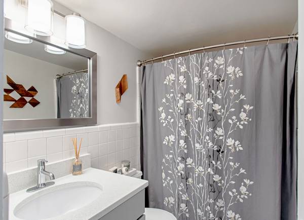 ShirlingtonHouse ModelUnit 1 600x434