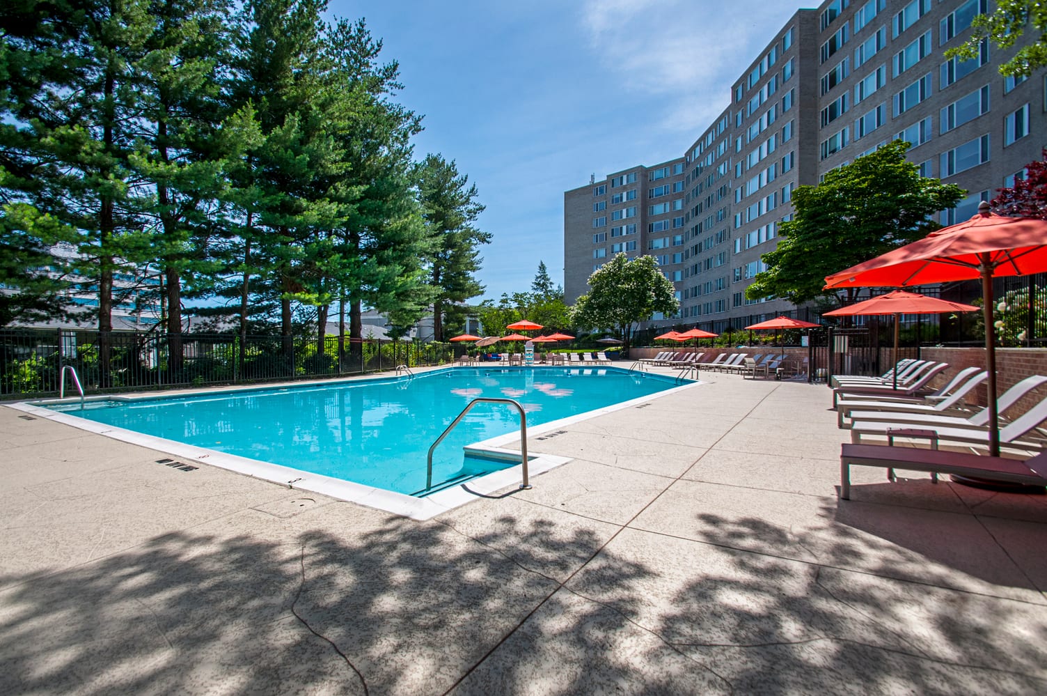 ShirlingtonHouse Pool 4