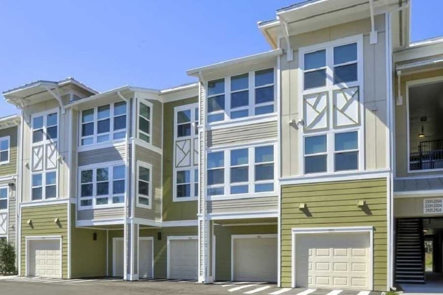 TheAlexanderatCountryside BuildingExterior 2 HighRes