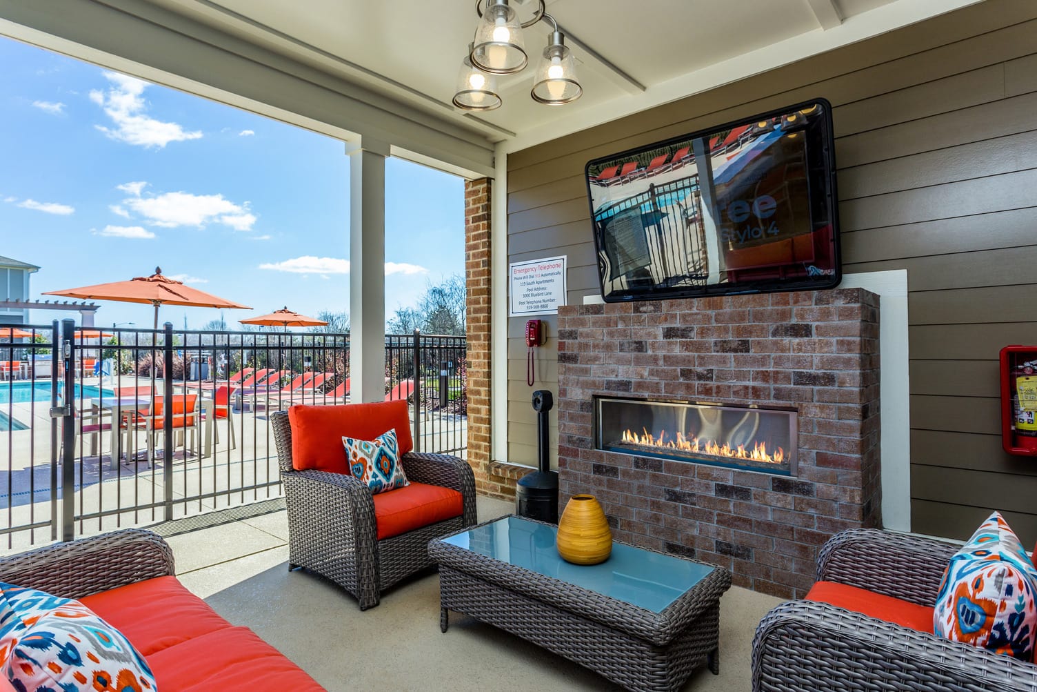 119 South Outdoor Seating 1 2019