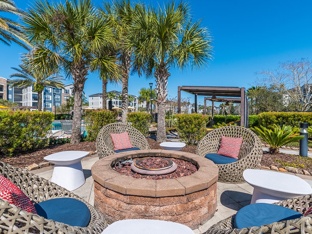 Citigate Firepit (1) 1024x768