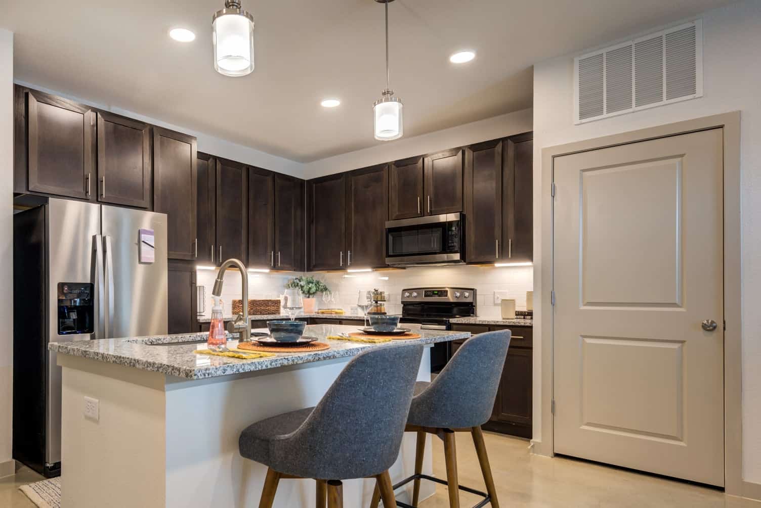 CitadelatTechRidge Furnished Unit Interior (2) HighRes April2020