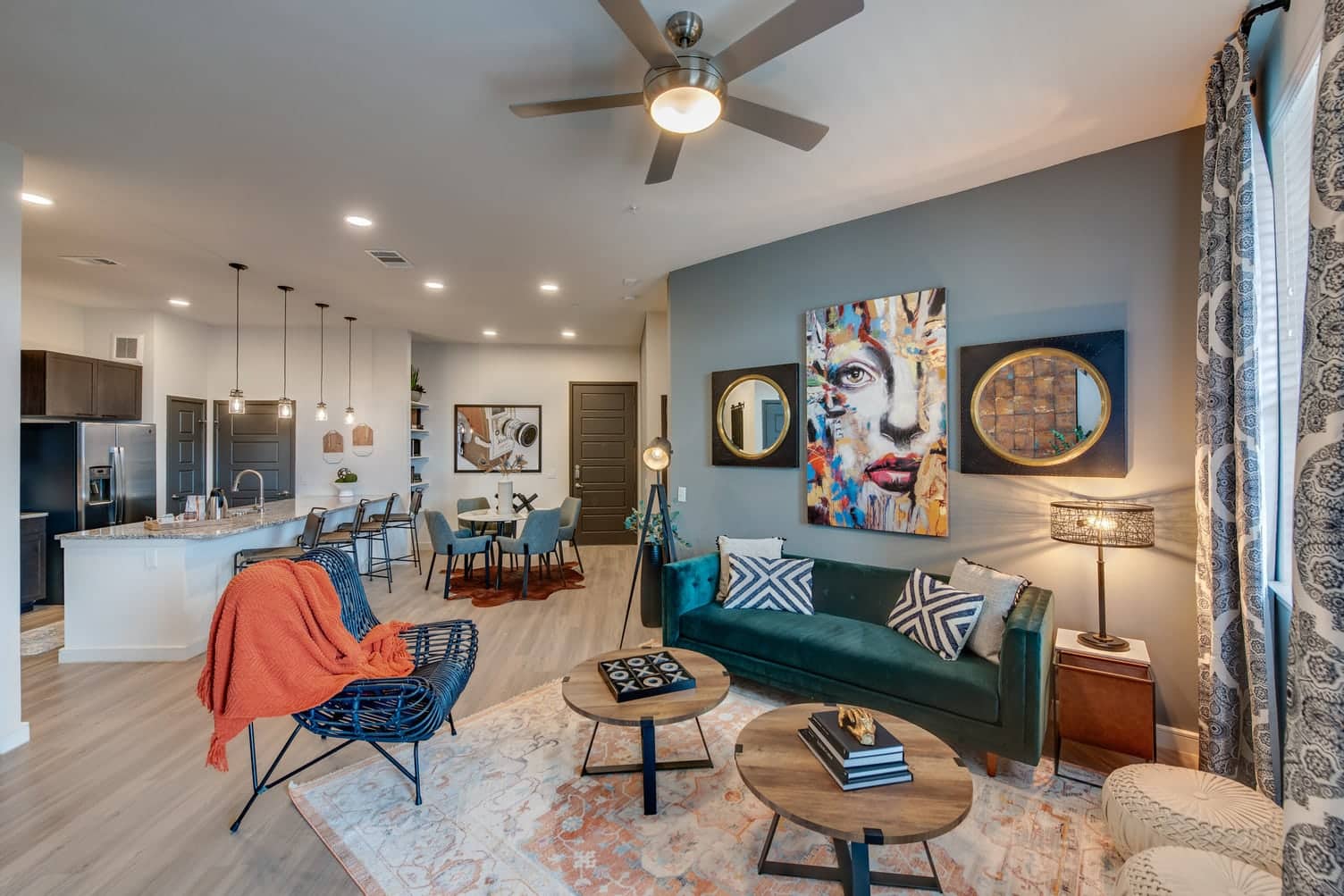 West Mockingbird Unit Interior (13) April2021 Web