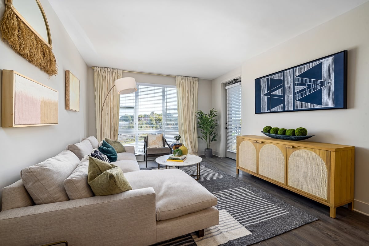 Ramsey Model Living 1