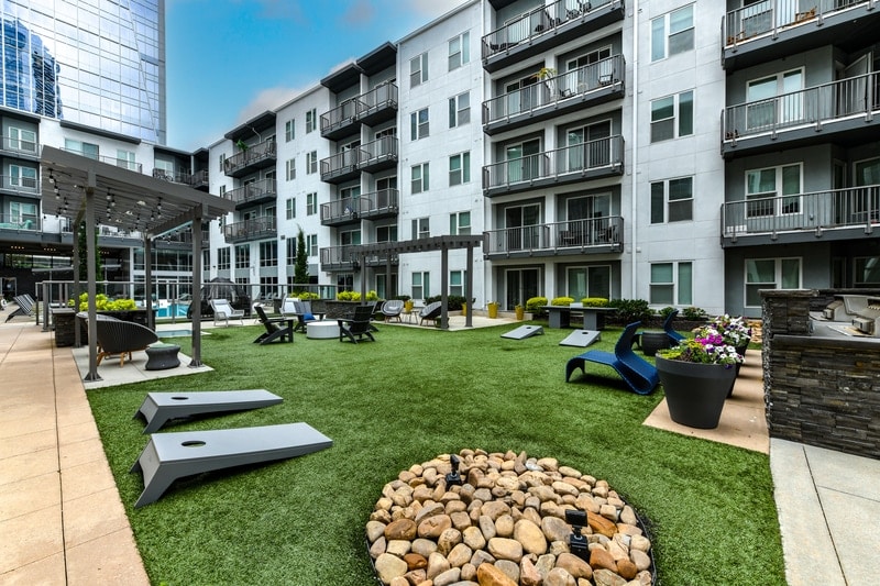 BellTerminus Courtyard (1) July2023 HighRes