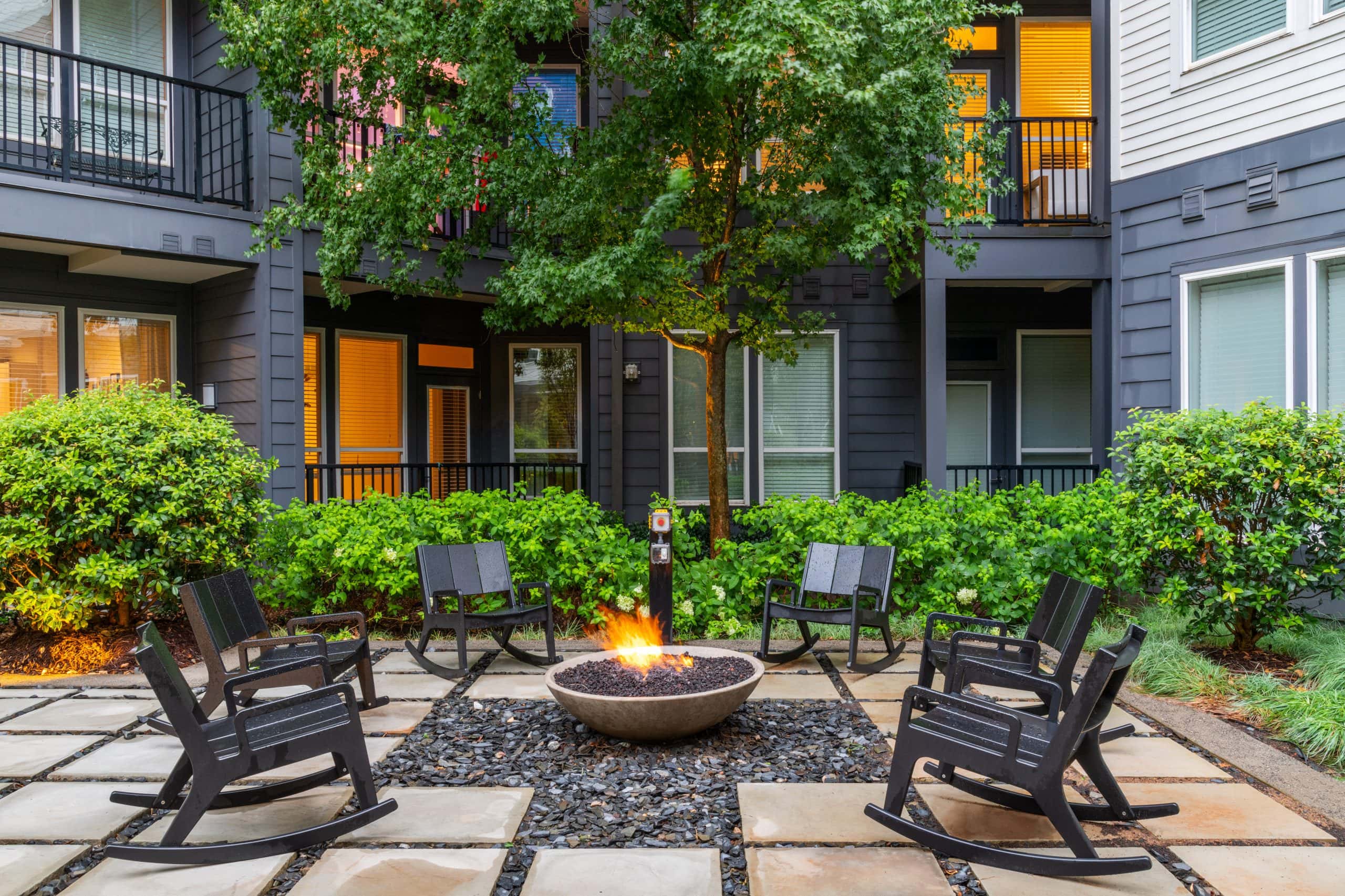 EmersonatMontfordPark Firepit (1) December2022 HighRes