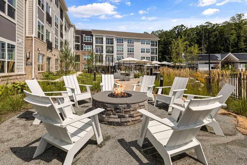 KnollatBriarChapel Firepit (1) August2023 LowRes