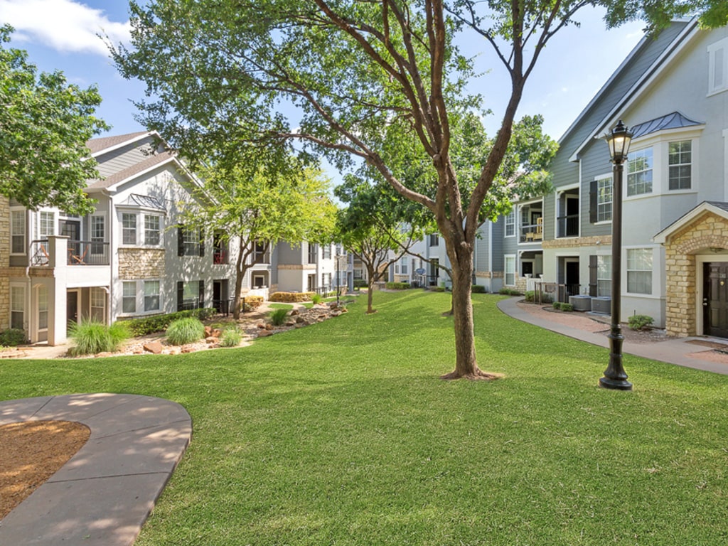 BellStarwood Exterior (3) September2022