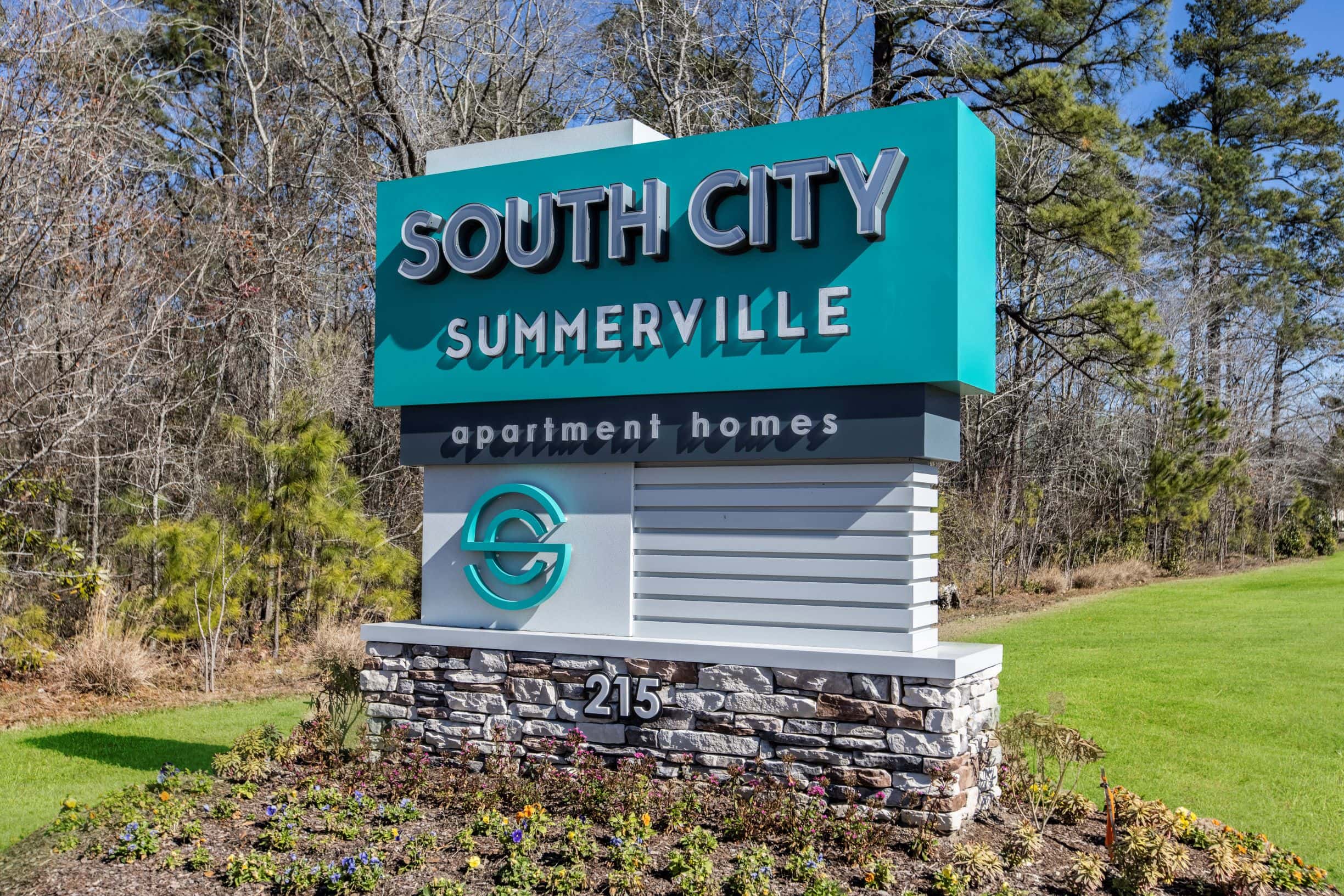 SouthCity Exterior Sign (1) October2022 HighRes