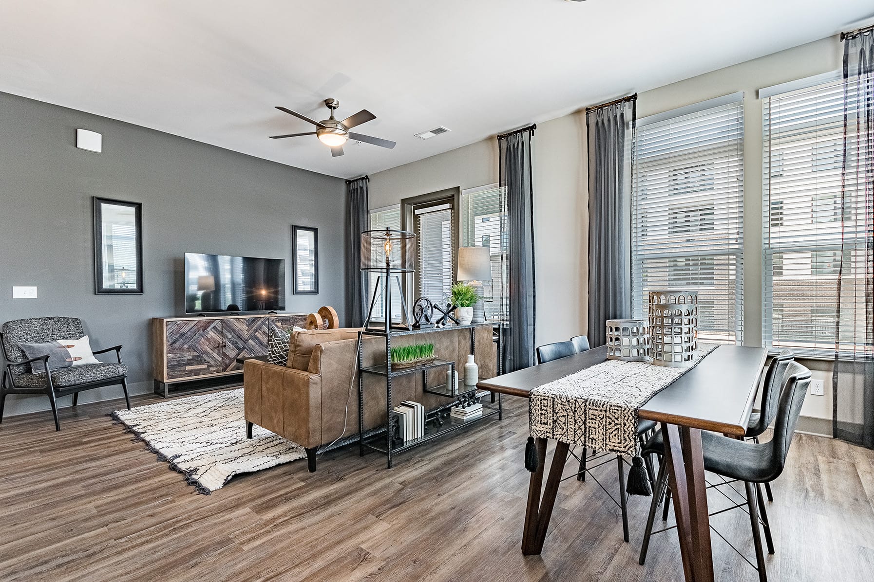 VintageJonesFranklin Dining