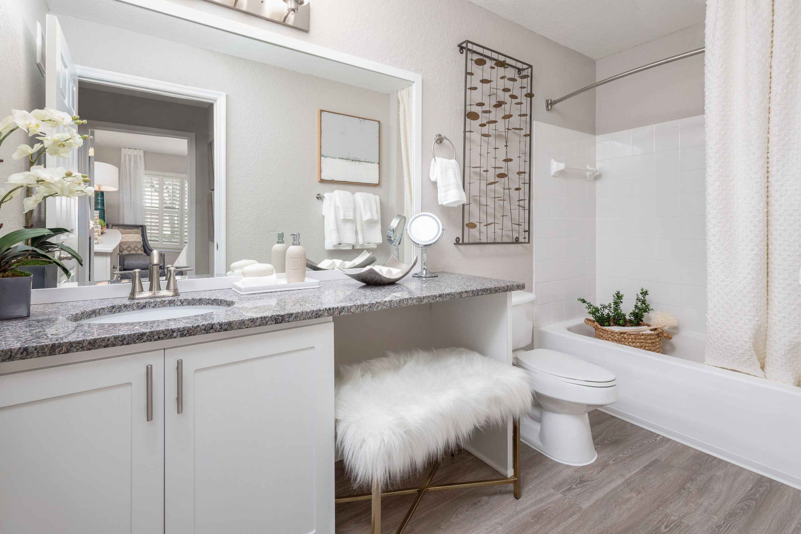 AL AmiraWestly-00016