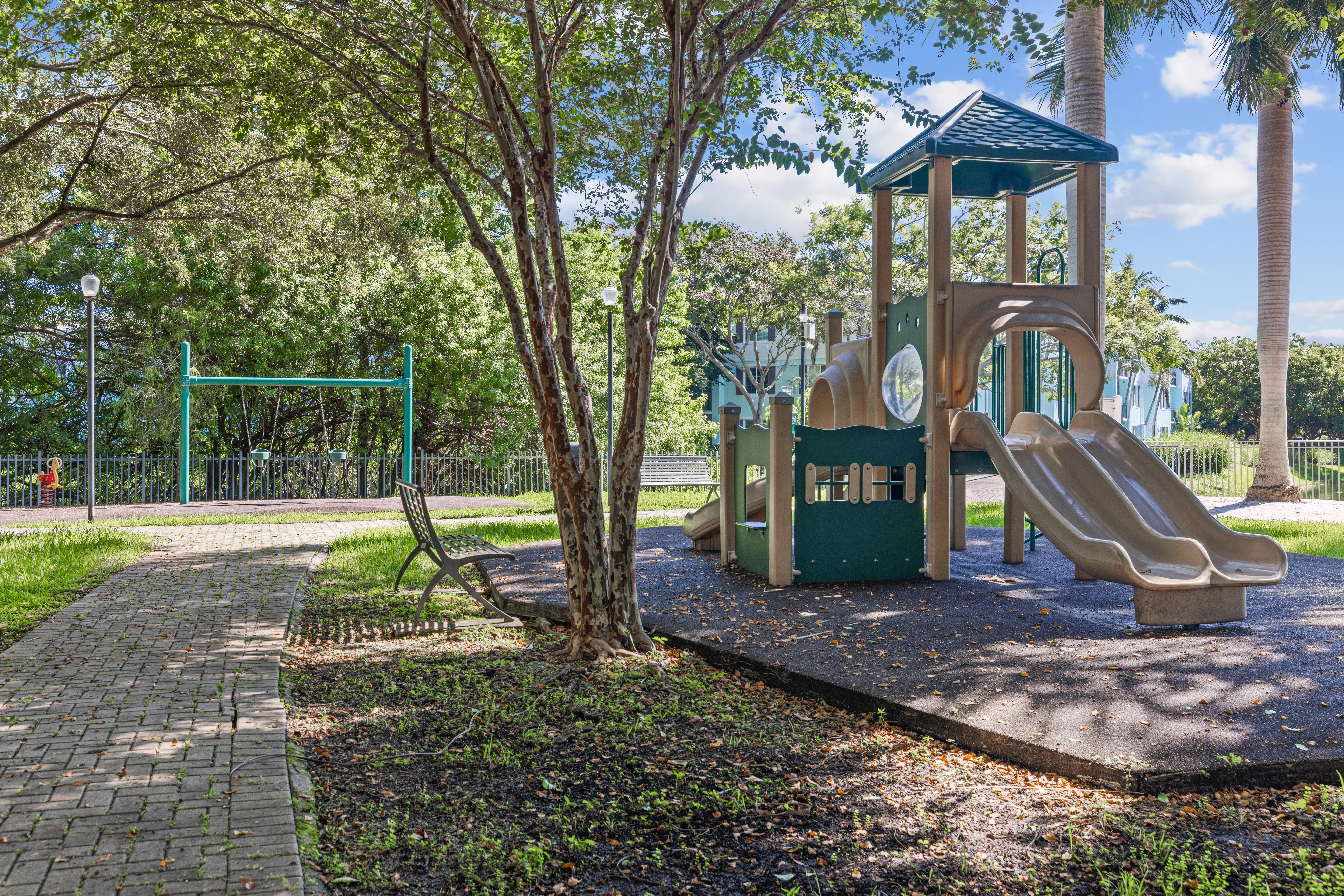 BellKendallWest Playground (1) October2025 HighRes