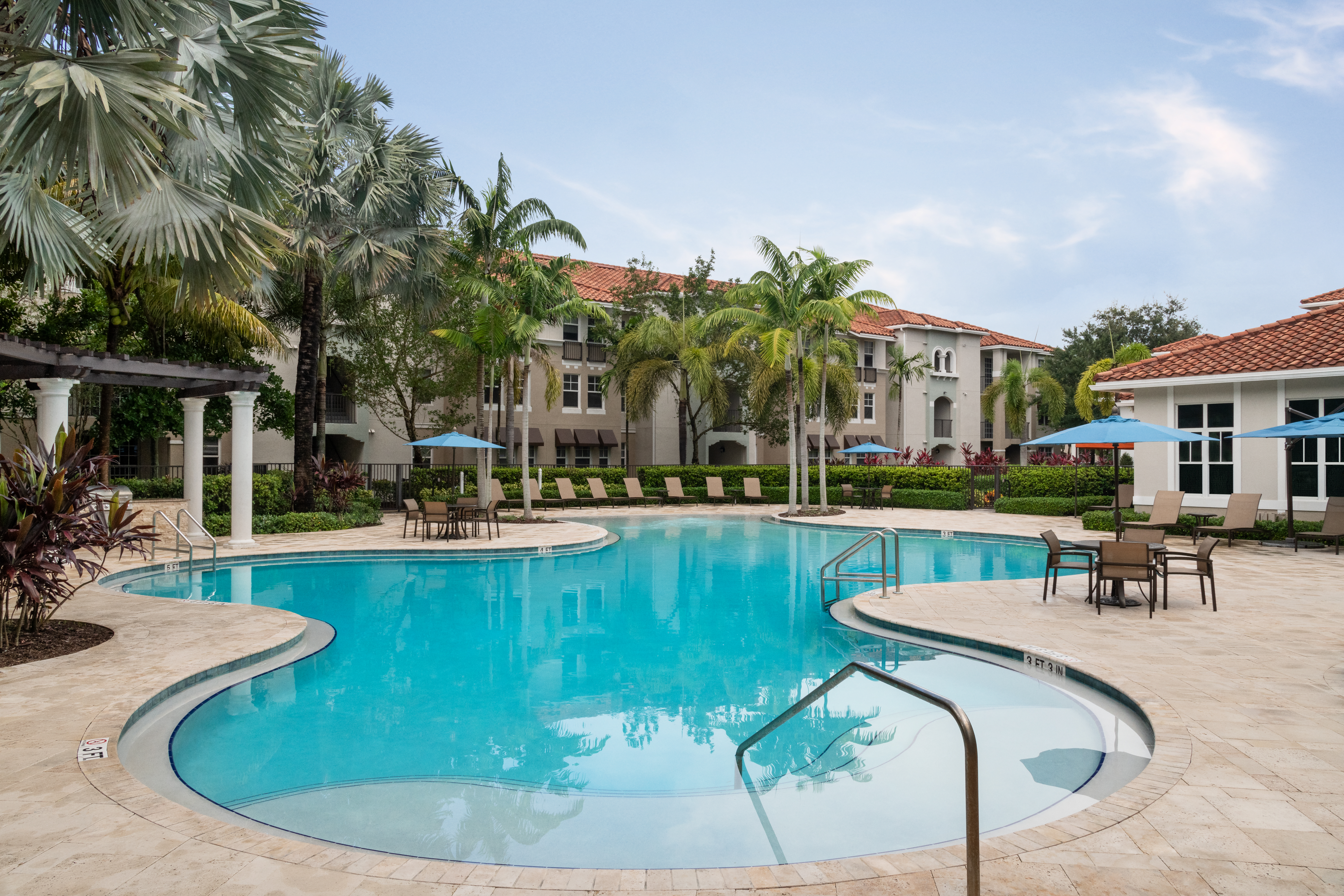 BellMiramarPlace Pool(2) November2024 HighRes