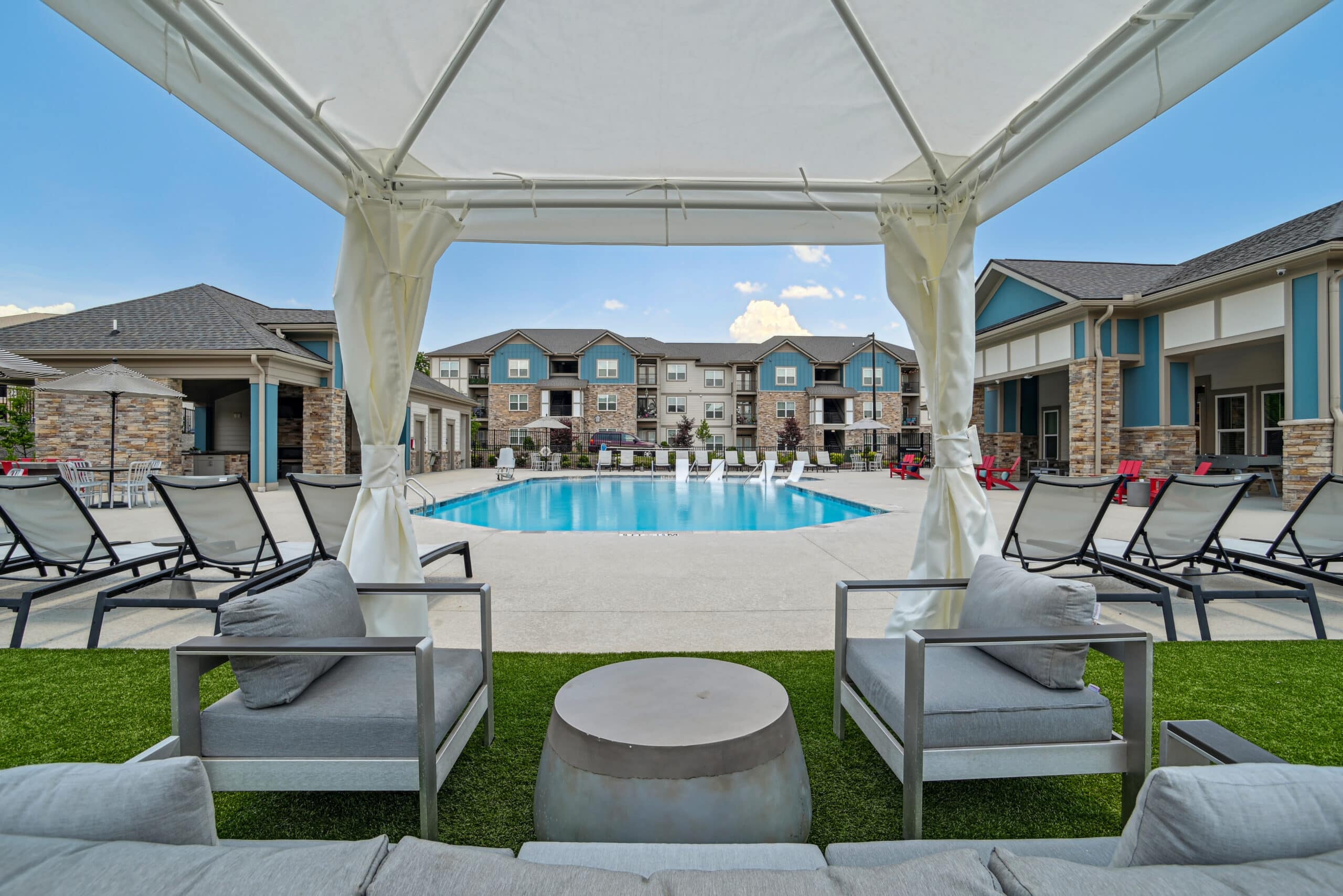 BellMooresvilleWest PoolDeck(5) July2024 HighRes