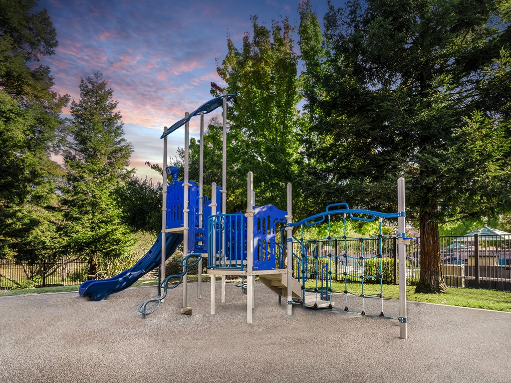 BellRohnertPark Playground Twilight (1) January2023 LowRes