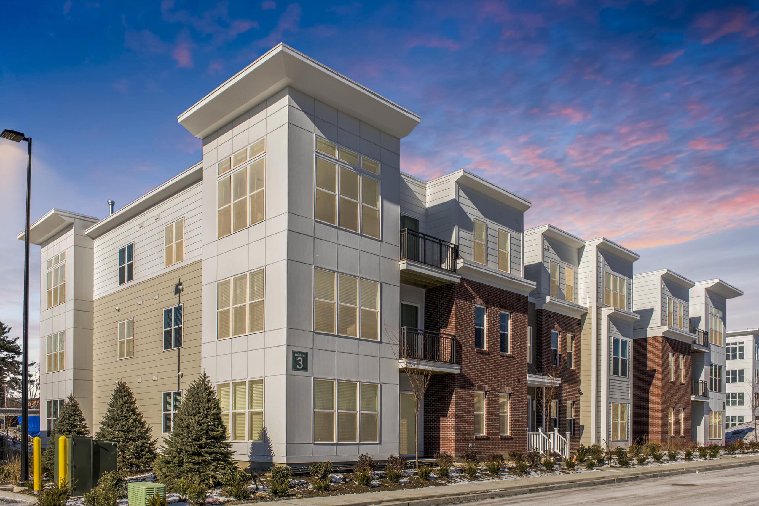 Bell Partners Expands Metro Boston Footprint by Acquiring Shrewsbury Apartment Community