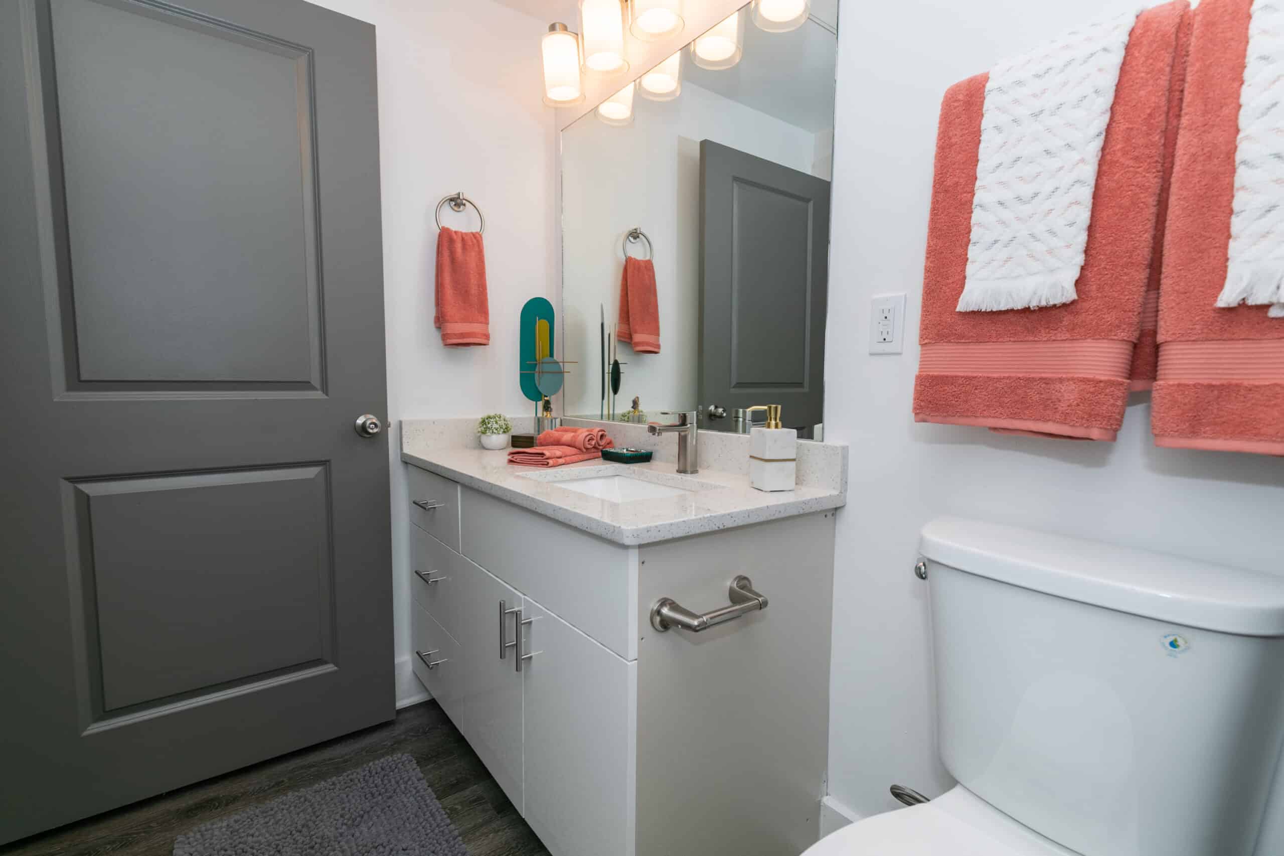 BlockLofts ModelBathroom(3) March2022 HighRes