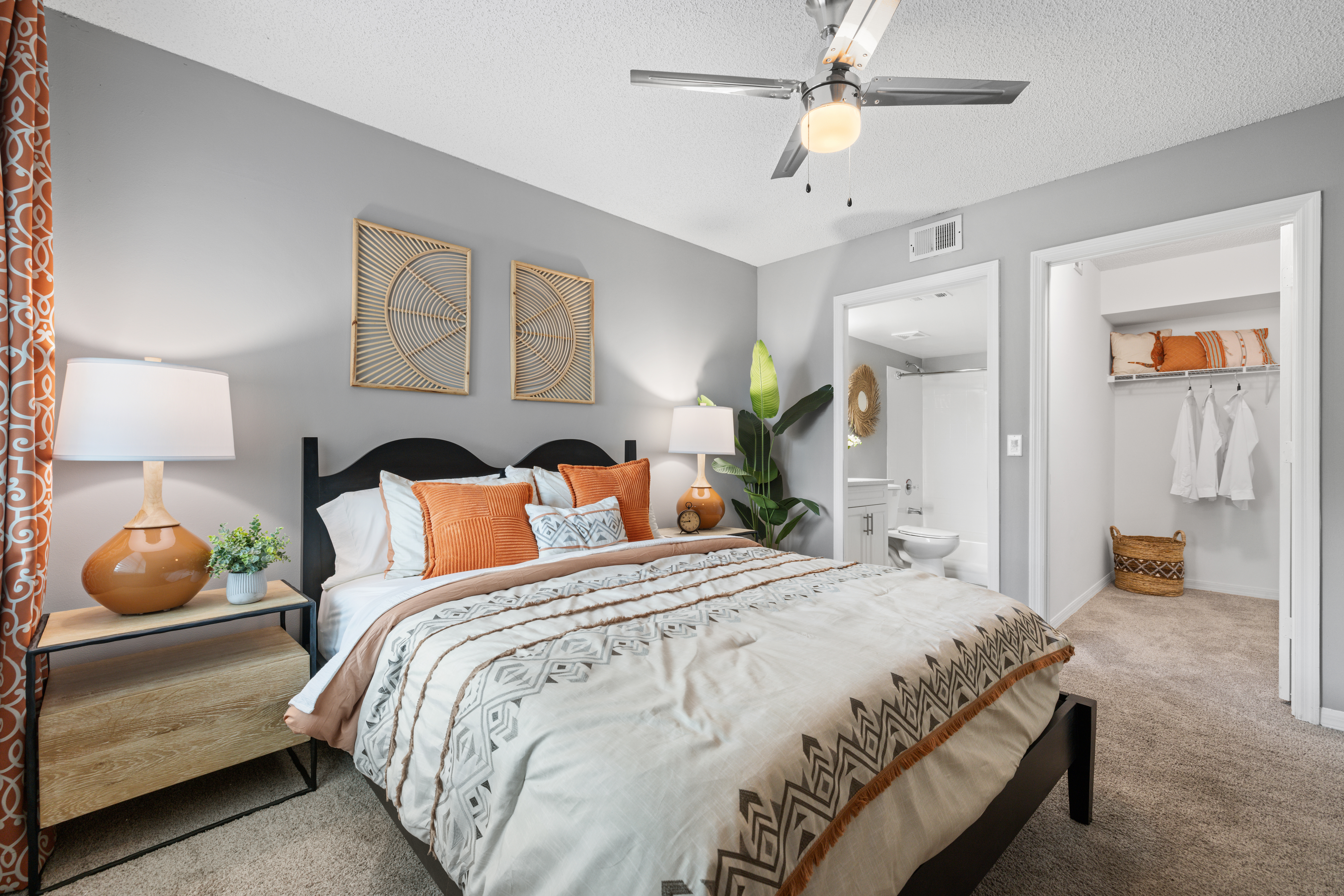 ThePalmsAtDavie ModelBedroom(2) June2025 HighRes